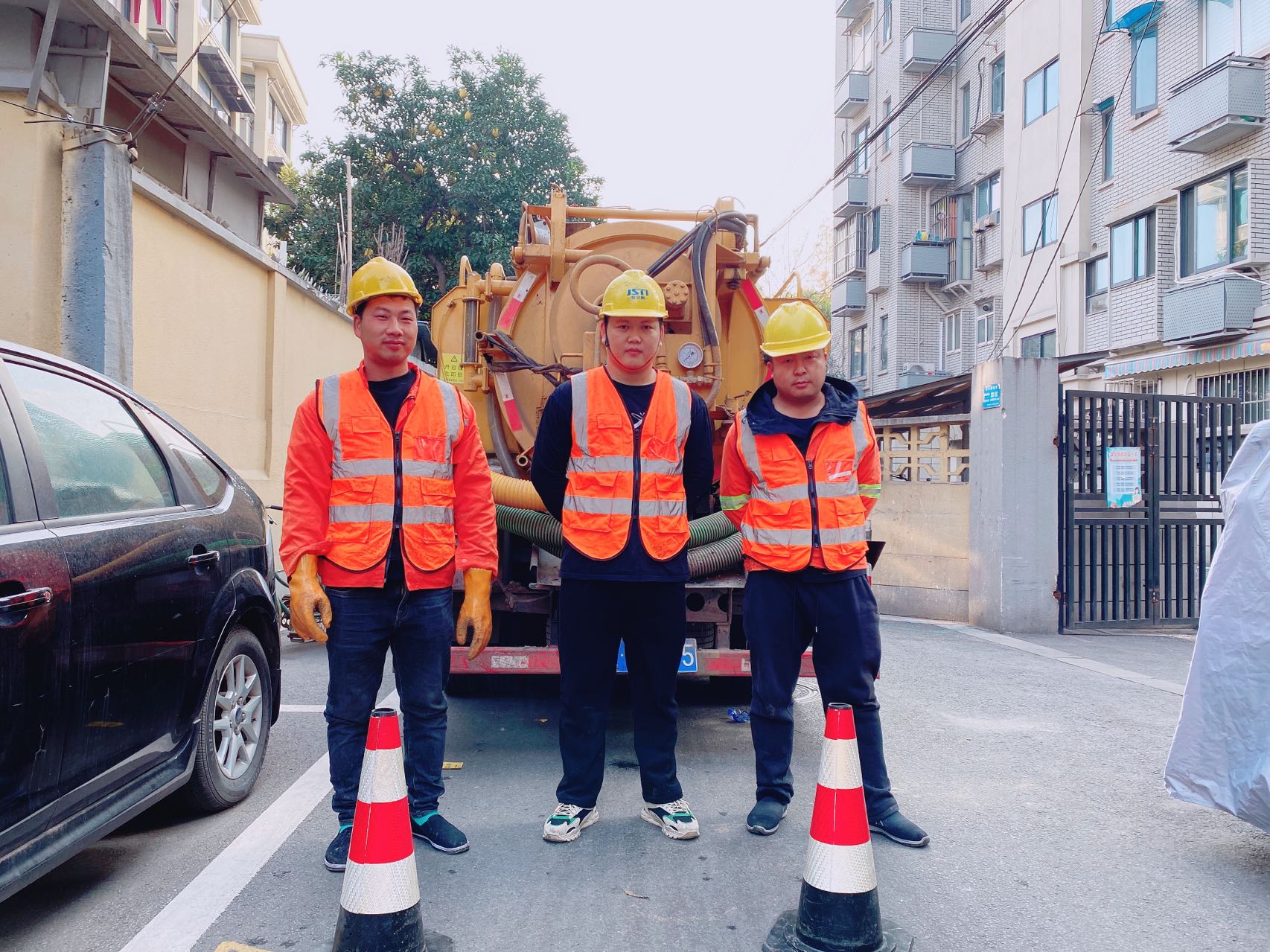 香山路南京某小区管道清淤检测施工